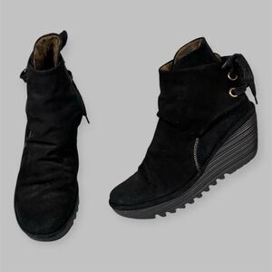 FLY LONDON Yama Black Leather Ruched Wedge Back Lace Up Ankle Booties Size 40